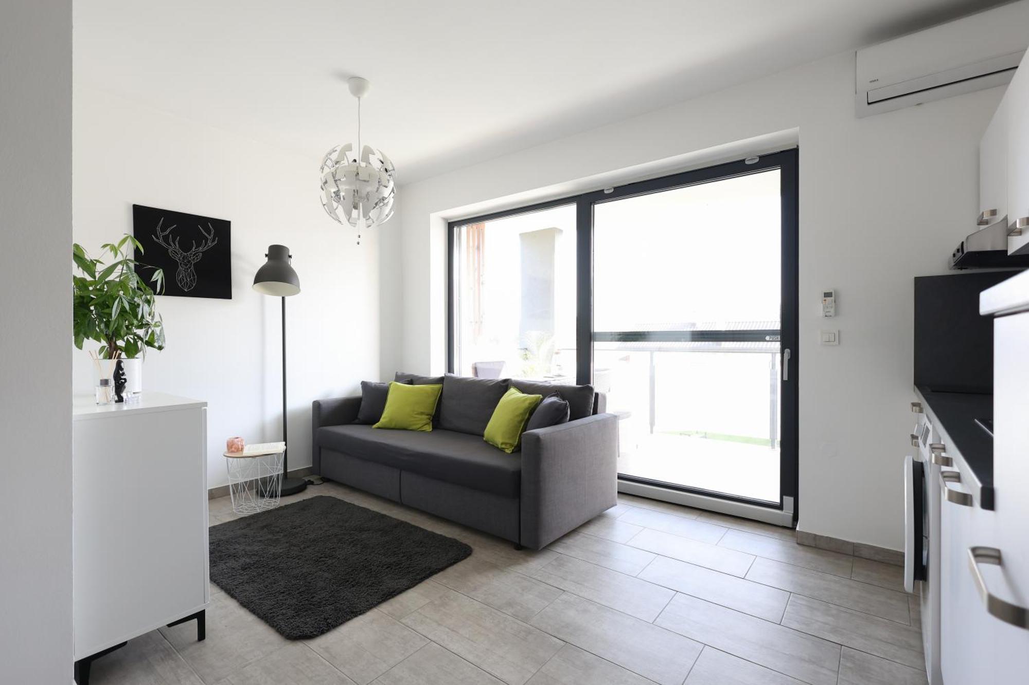 White Mountain Apartment Бановці Екстер'єр фото