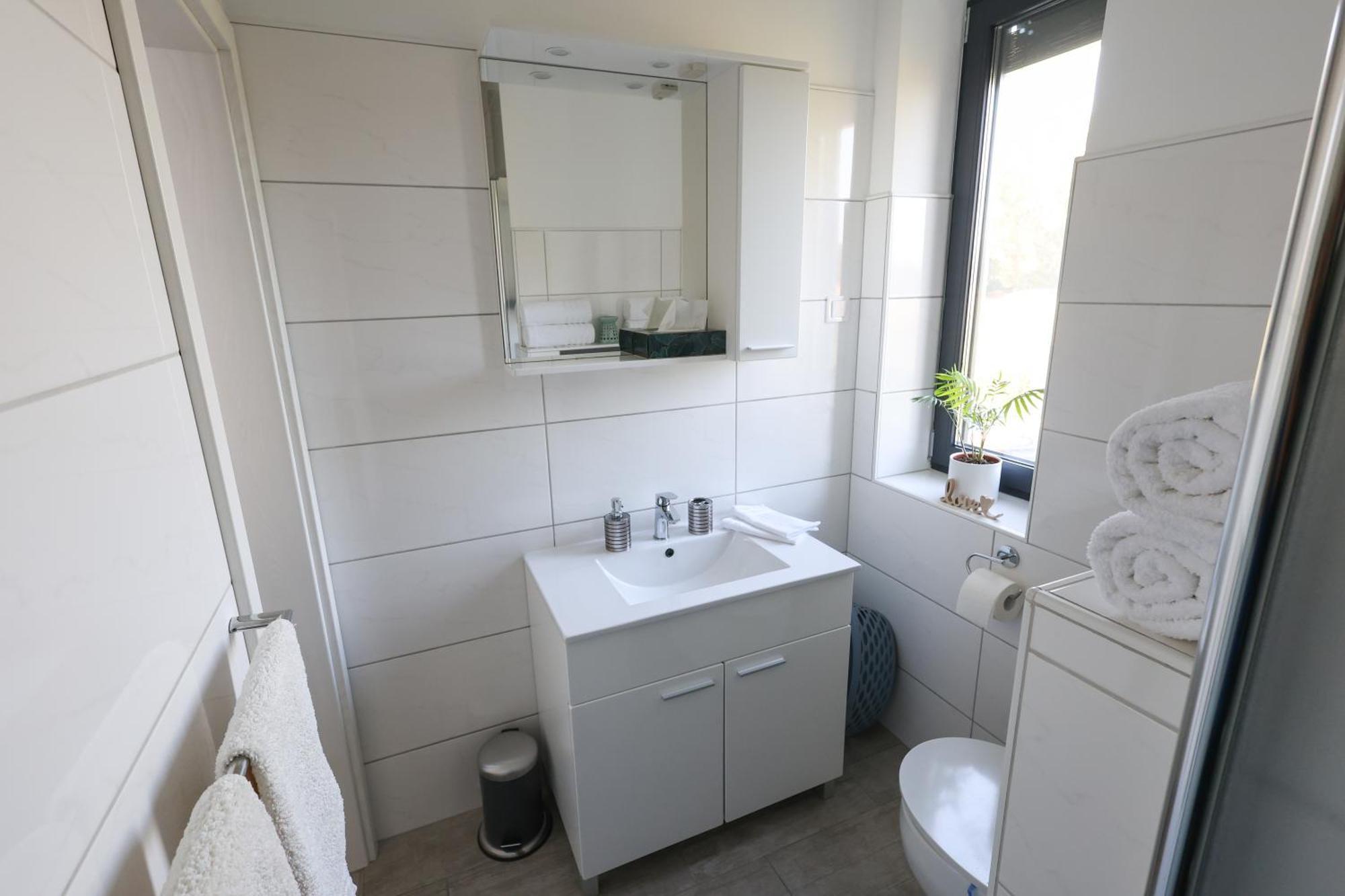 White Mountain Apartment Бановці Екстер'єр фото